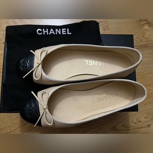 Chanel Classic Ballerina flat shoes